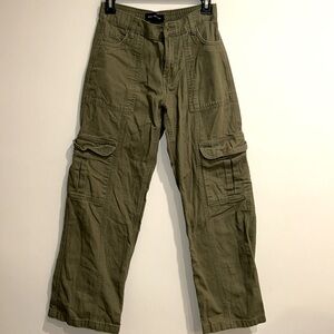 Aeropostale Utility Cargo - army green - Women’s XS